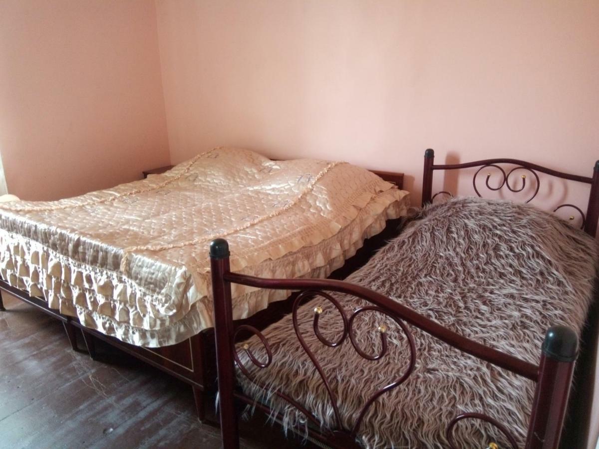 Julia Guest House Kobuleti Ngoại thất bức ảnh